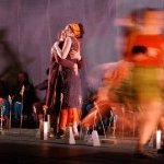 02.Photo du spectacle - "Plic Ploc" Jacques Peeters, Cirque Plume 2004